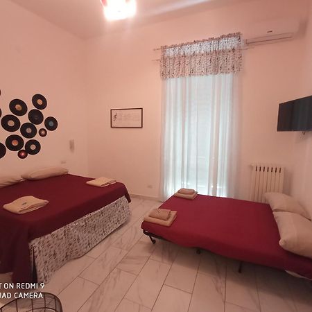 La Maison Di Wanda Panzió Nápoly Kültér fotó