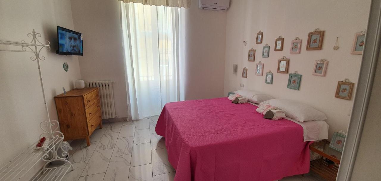 La Maison Di Wanda Panzió Nápoly Kültér fotó
