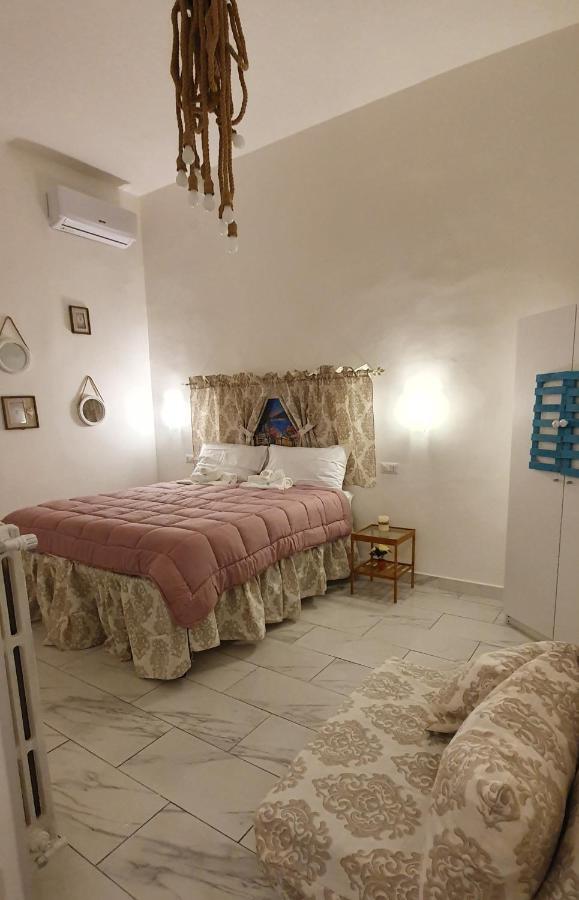 La Maison Di Wanda Panzió Nápoly Kültér fotó