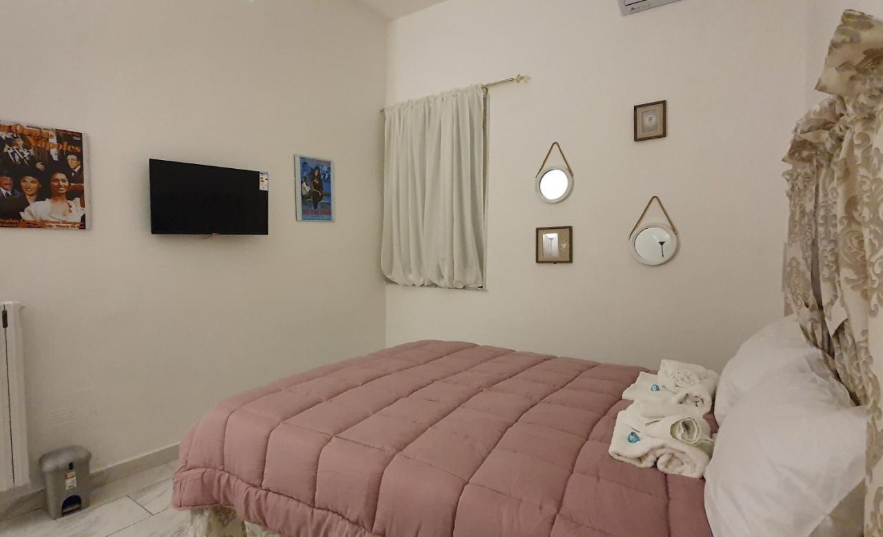 La Maison Di Wanda Panzió Nápoly Kültér fotó