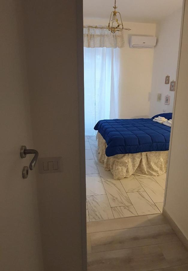 La Maison Di Wanda Panzió Nápoly Kültér fotó
